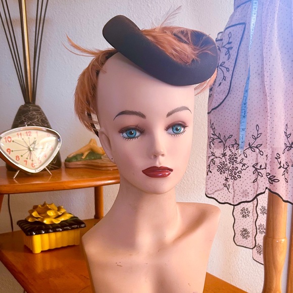 Vintage Accessories - Vintage 1940s Hat l Brown Tilt l Feather l Burlesque Cocktail Costume l 40s